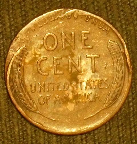 Any-Idea-What-Caused-This-1946-Rim-To-Curl-Into-The-Wheat?