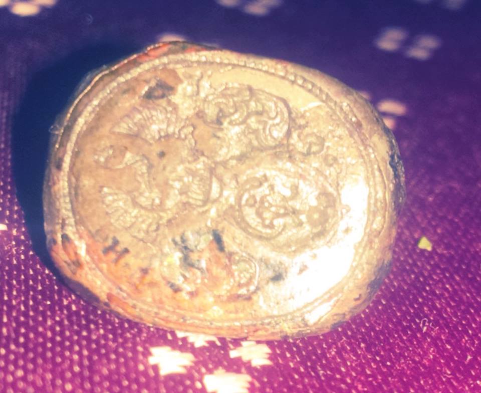 Roman-Matrix-Seal