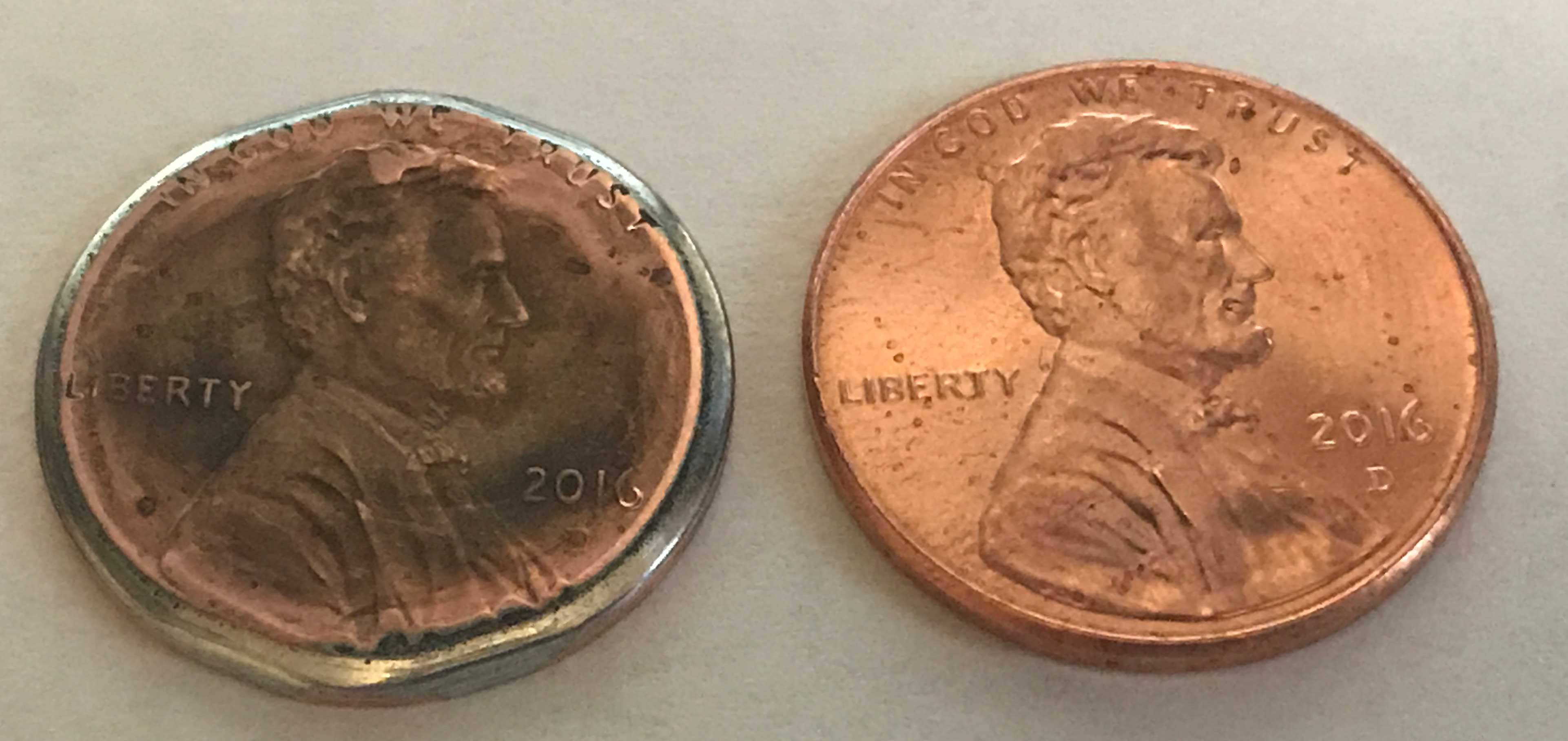 2016-D-Penny,-Has-Odd-Shape-And-Is-Missing-Raised-Parts