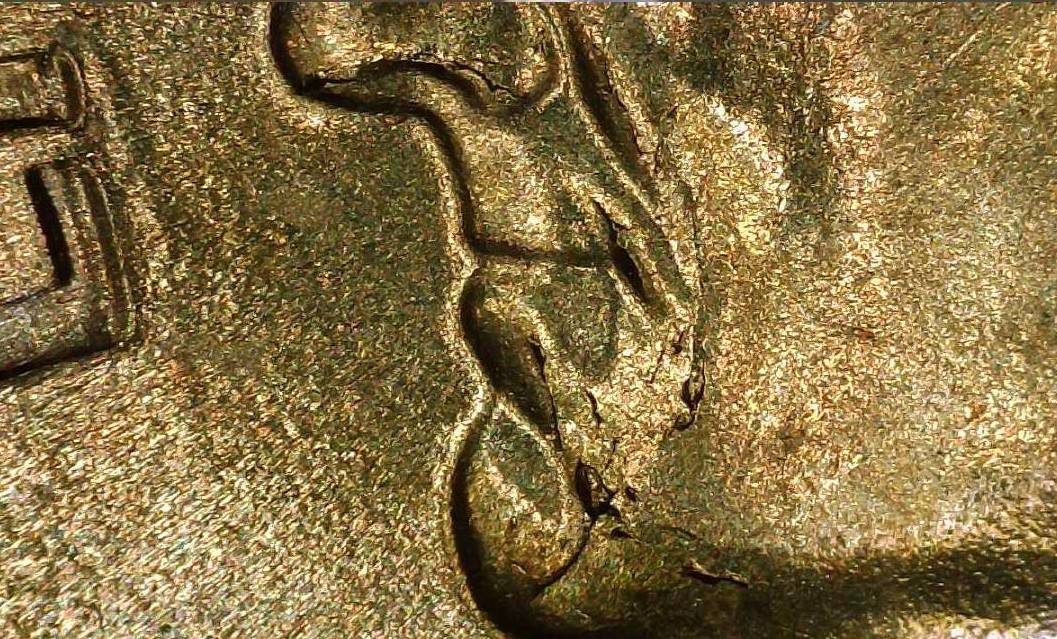 2021-P-10c-With-Multiple--Obverse-Die-Cracks-And-Chips