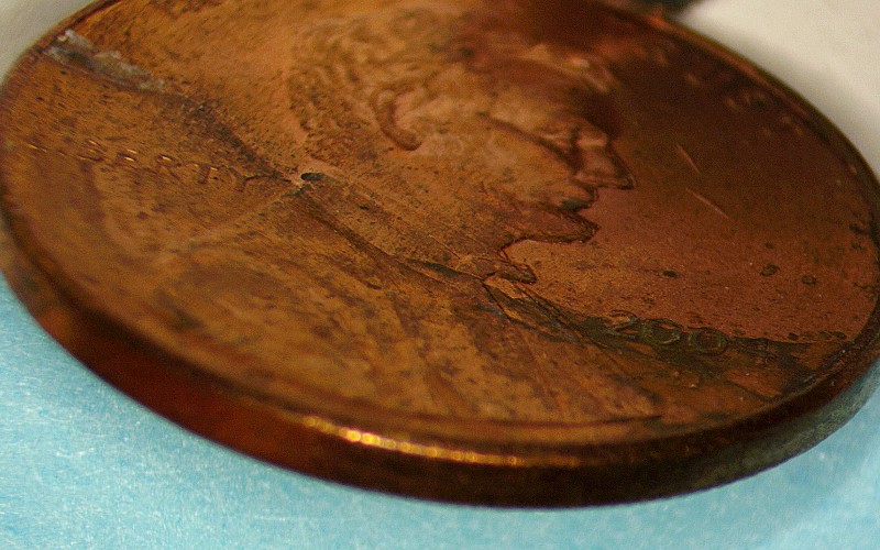 2004-D-LMC-With-Rim-To-Rim-Crack-On-Obverse