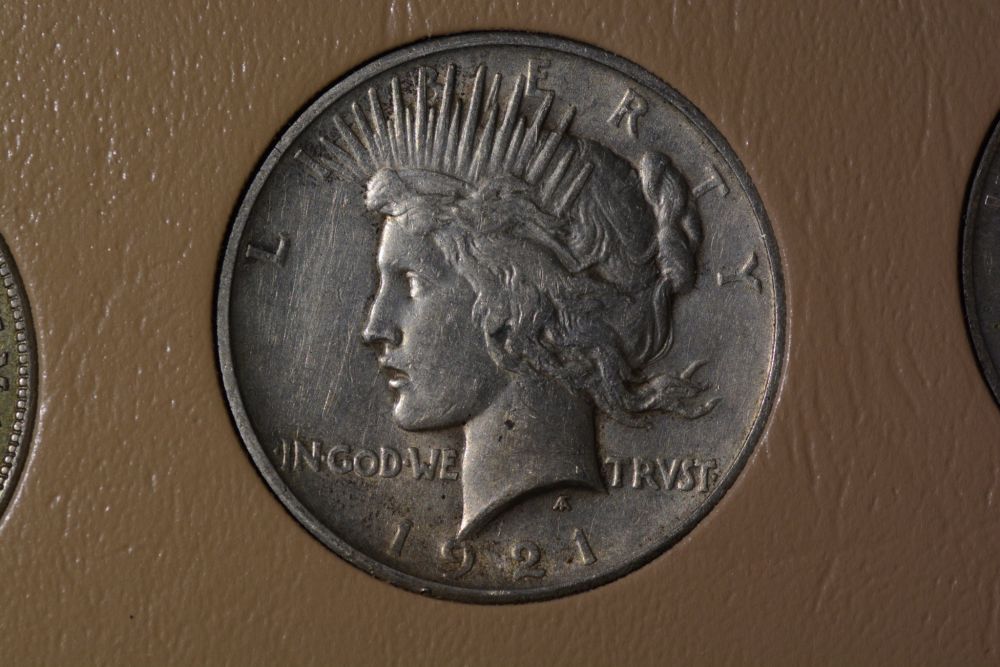 Starting-A-Set-Of-Silver-Dollars