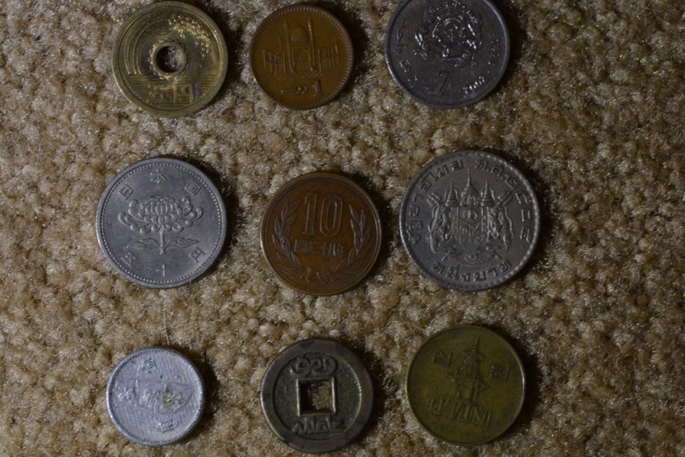 I-Want-To-Sell-My-World-Coins