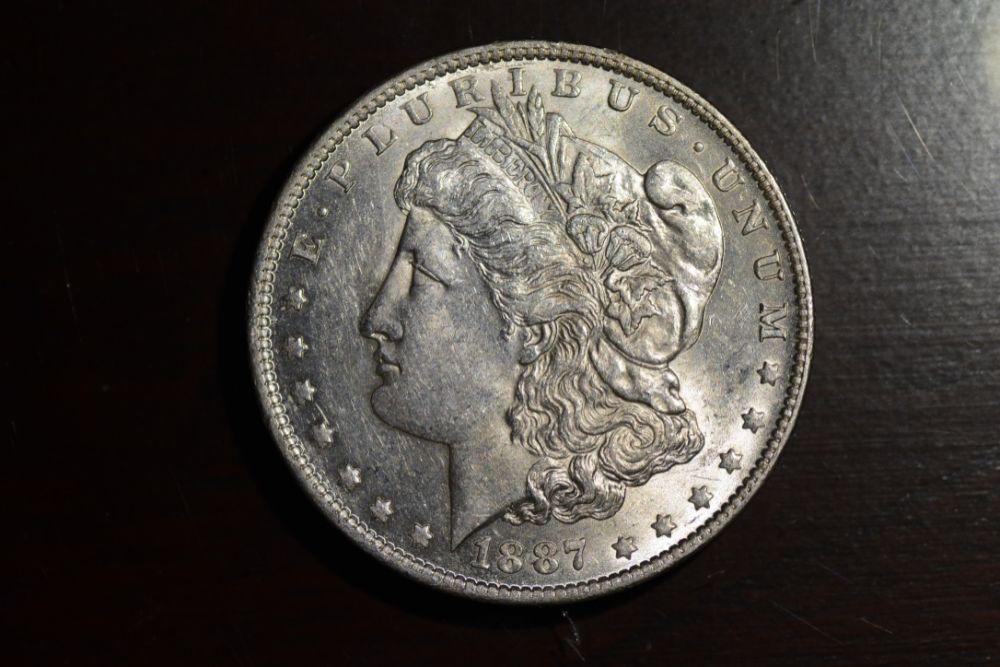 Starting-A-Set-Of-Silver-Dollars