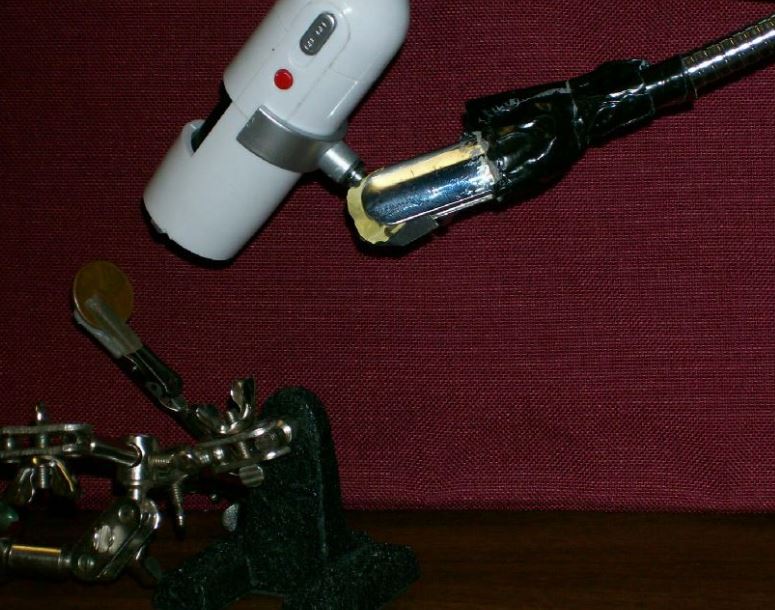 USB-Microscope-Photographing-Coins.