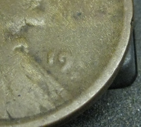 Lincoln-Penny-1909-S-Or-1910-S-Or-?--Any-Help-Here