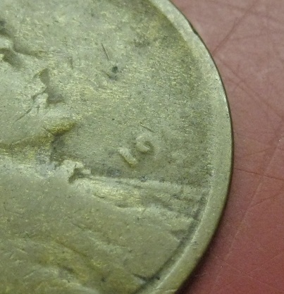 Lincoln-Penny-1909-S-Or-1910-S-Or-?--Any-Help-Here