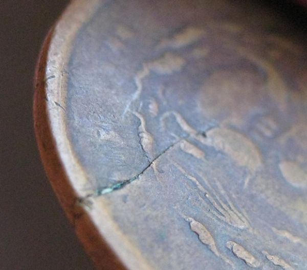 190*-Chinese-10-Cash-Coin-With-Cracked/Split-Planchet