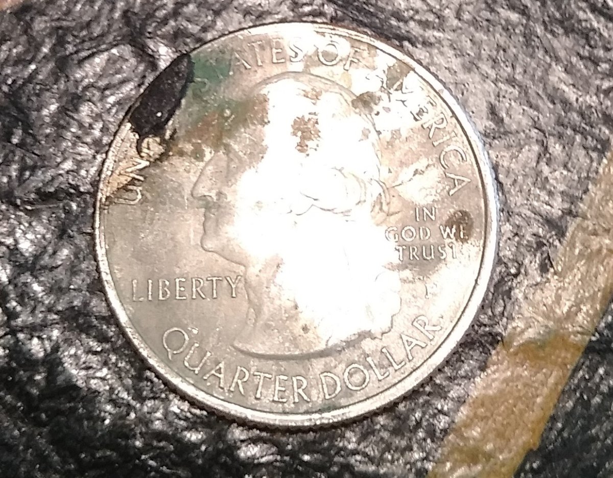 Please-Help-Identify-2016-Harper's-Ferry-Quarter-Error-On-Obverse