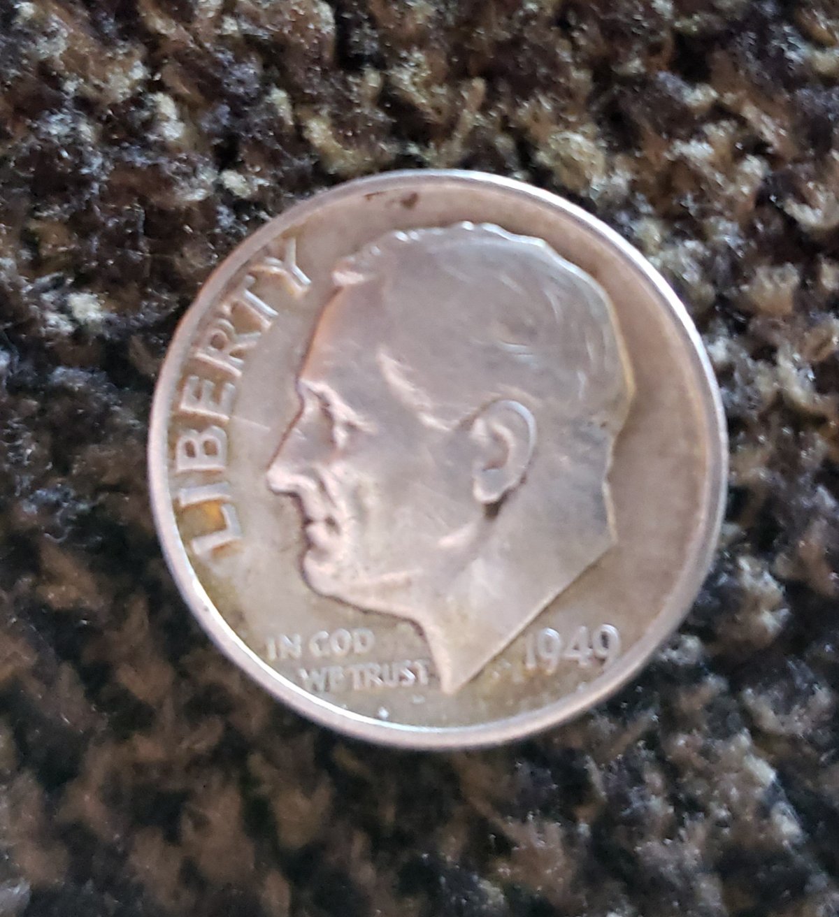 1949-Roosevelt-Dime-Error
