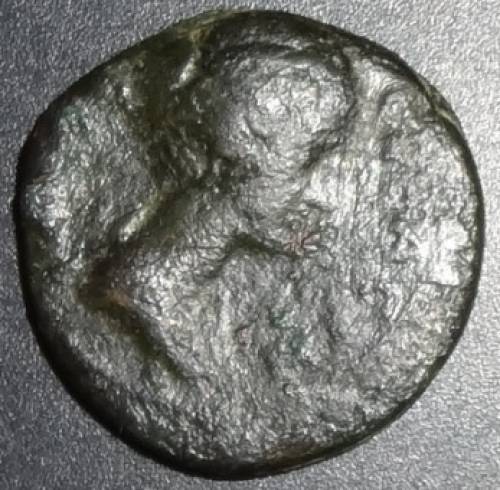 Diva-Faustina-Sestertius