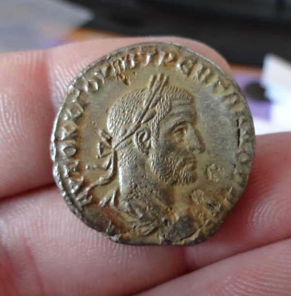 Silver-Billon?-Tets.