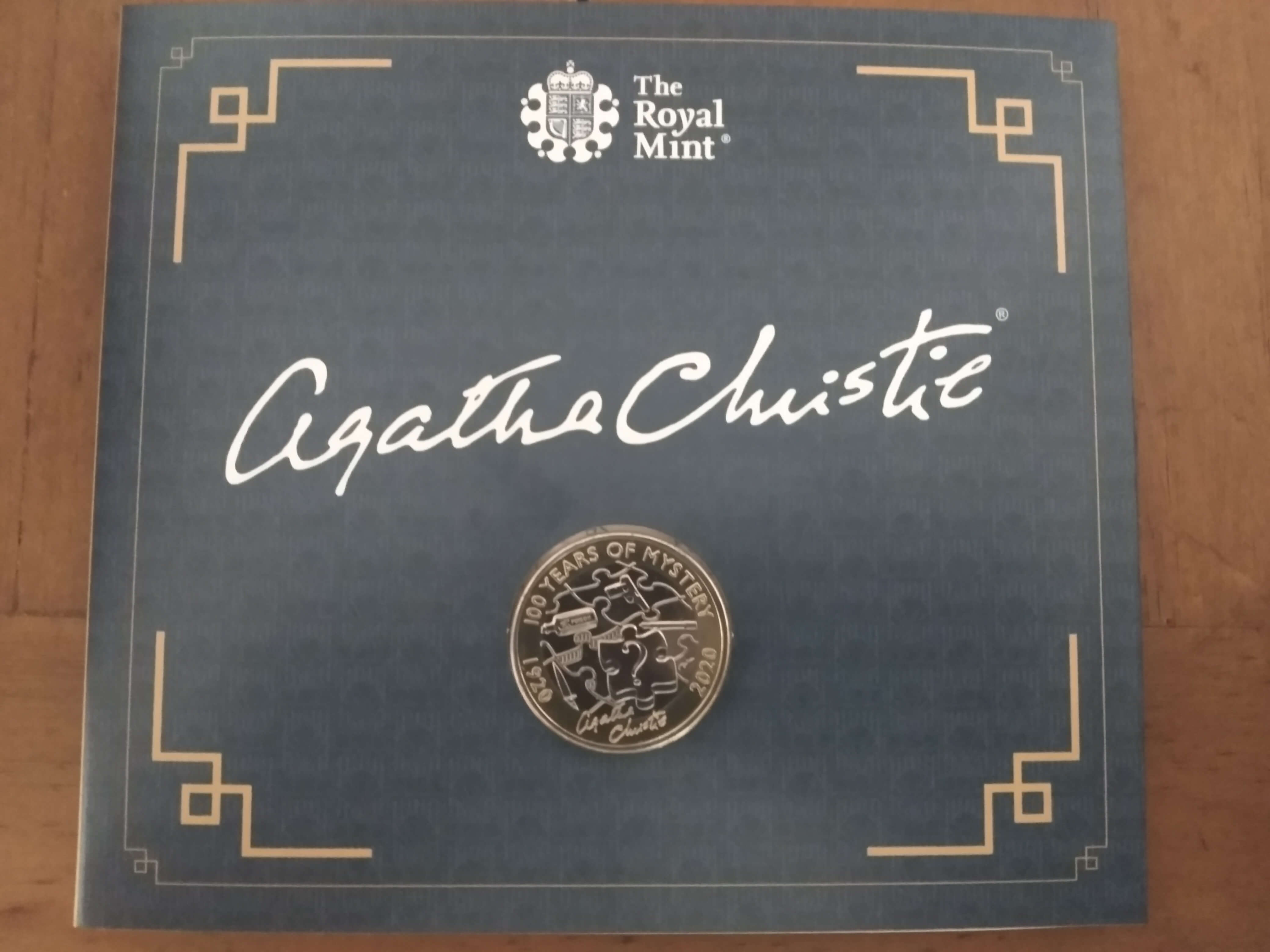 How-To-Store-Display-Packing-Coin-Royal-Mint-Coins