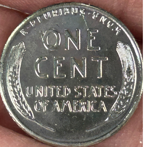 Is-This-A-Die-Crack-On-This-1943-S-Steel-Penny?