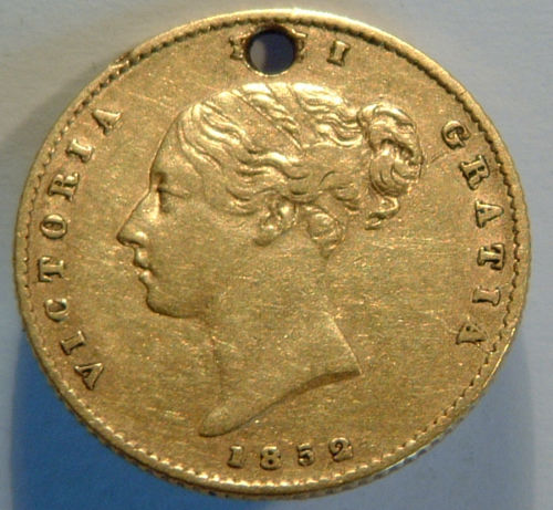 1852-1/2-Sovereign.coin-Or-Scrap?