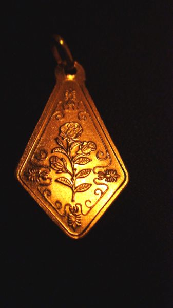 Wife-Wants-Gold-?