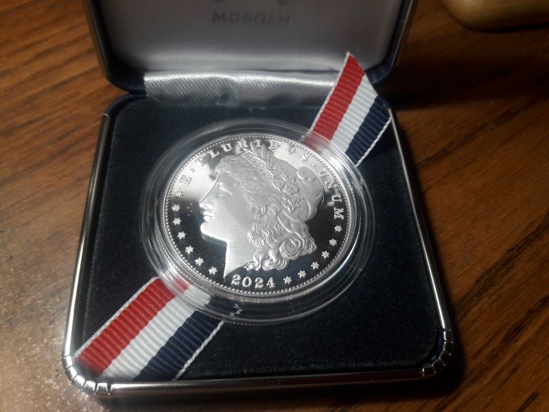 2024-Morgan-And-Peace-Dollars-Arrived.