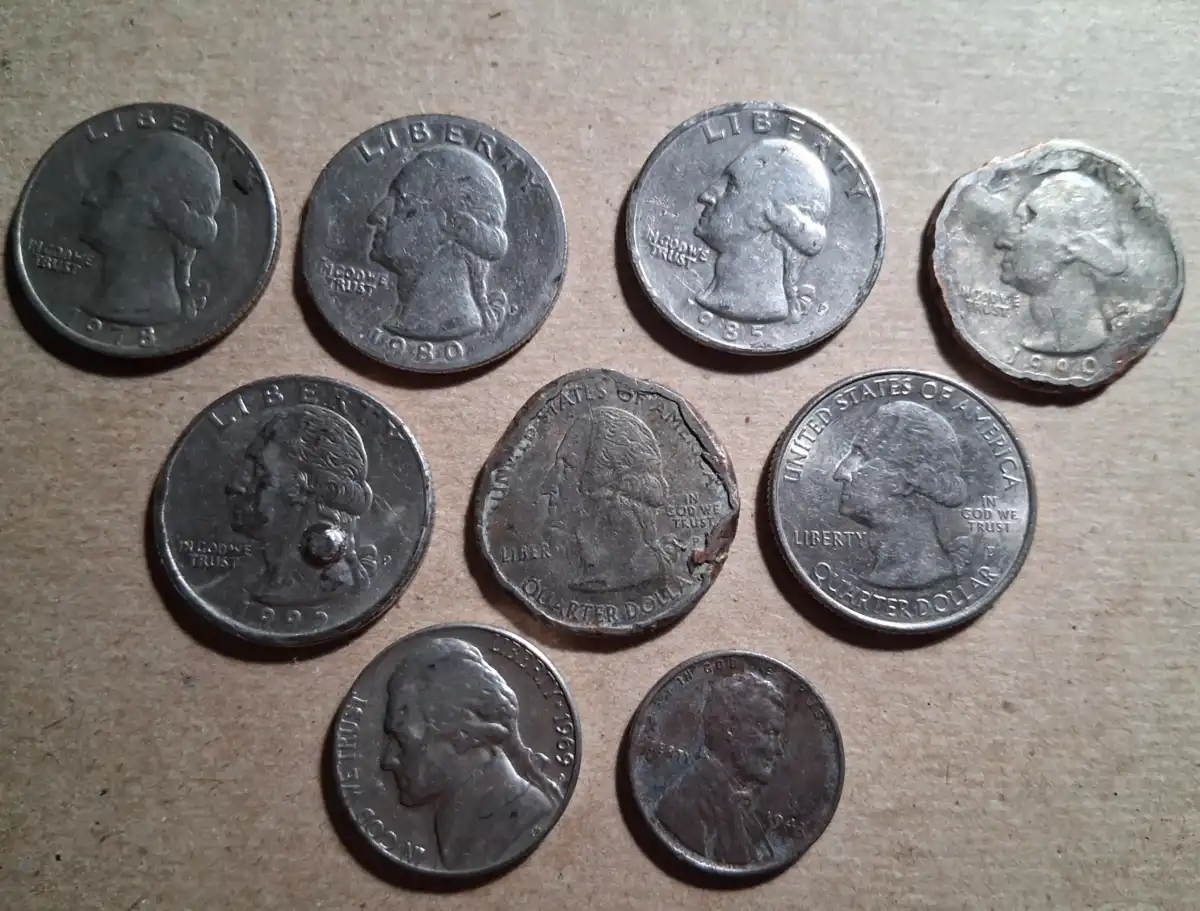 Coinstar-Finds!-Including-Bank-Counters-And-Other-Machines