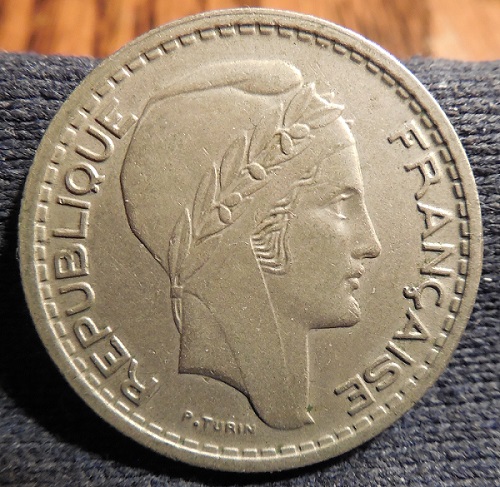 Post-Your-Coins-With-Hats