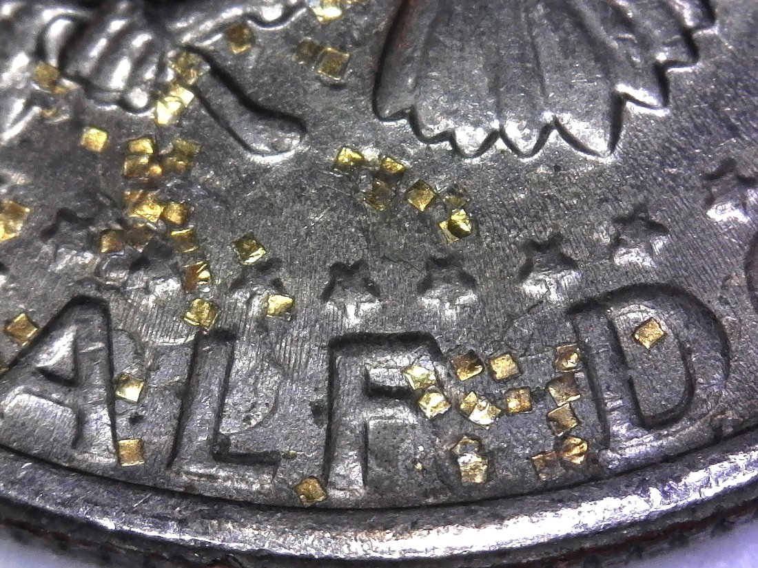 1971-P-Kennedy-Half-With-Small-Gold-Flakes?-What-Is-This?