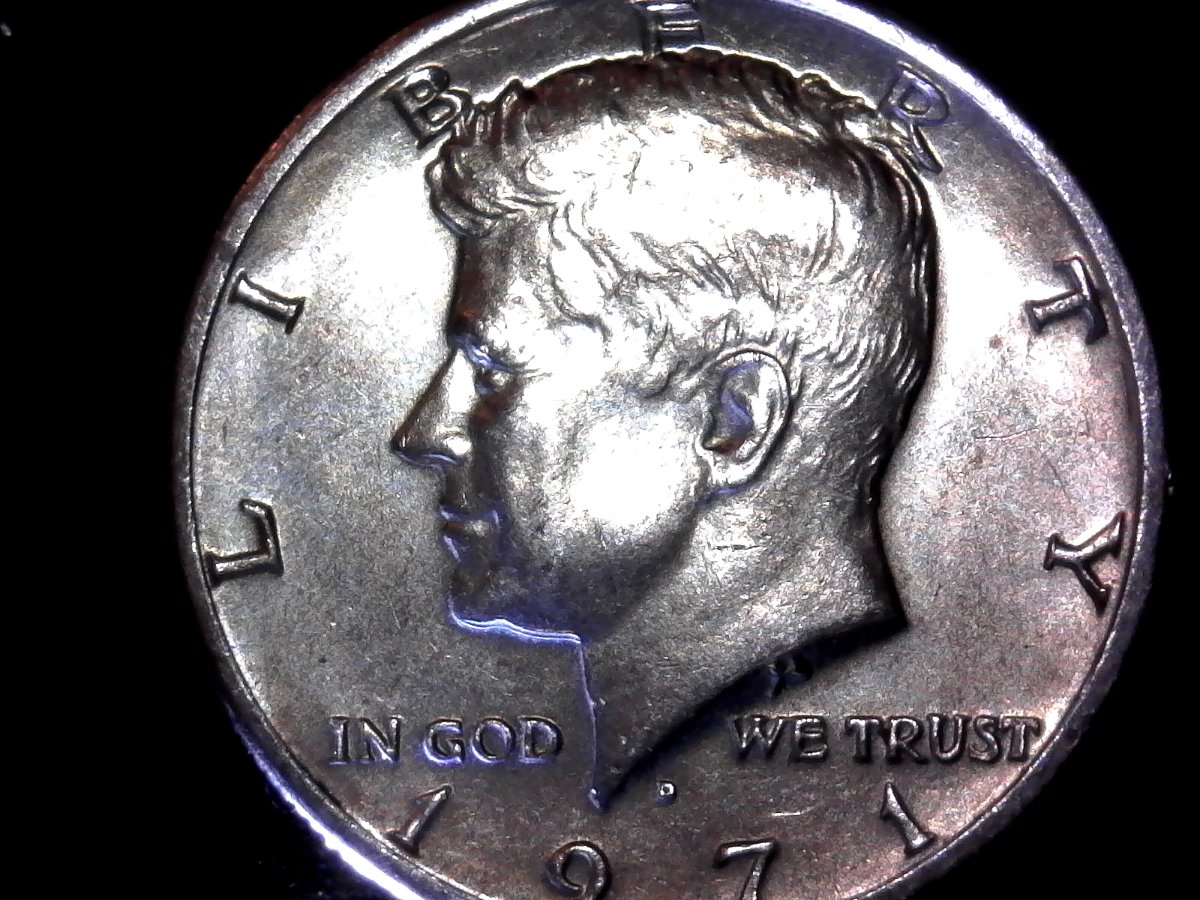 1971-D-Kennedy-Half-With-A-Double-Line-Under-The-Chin
