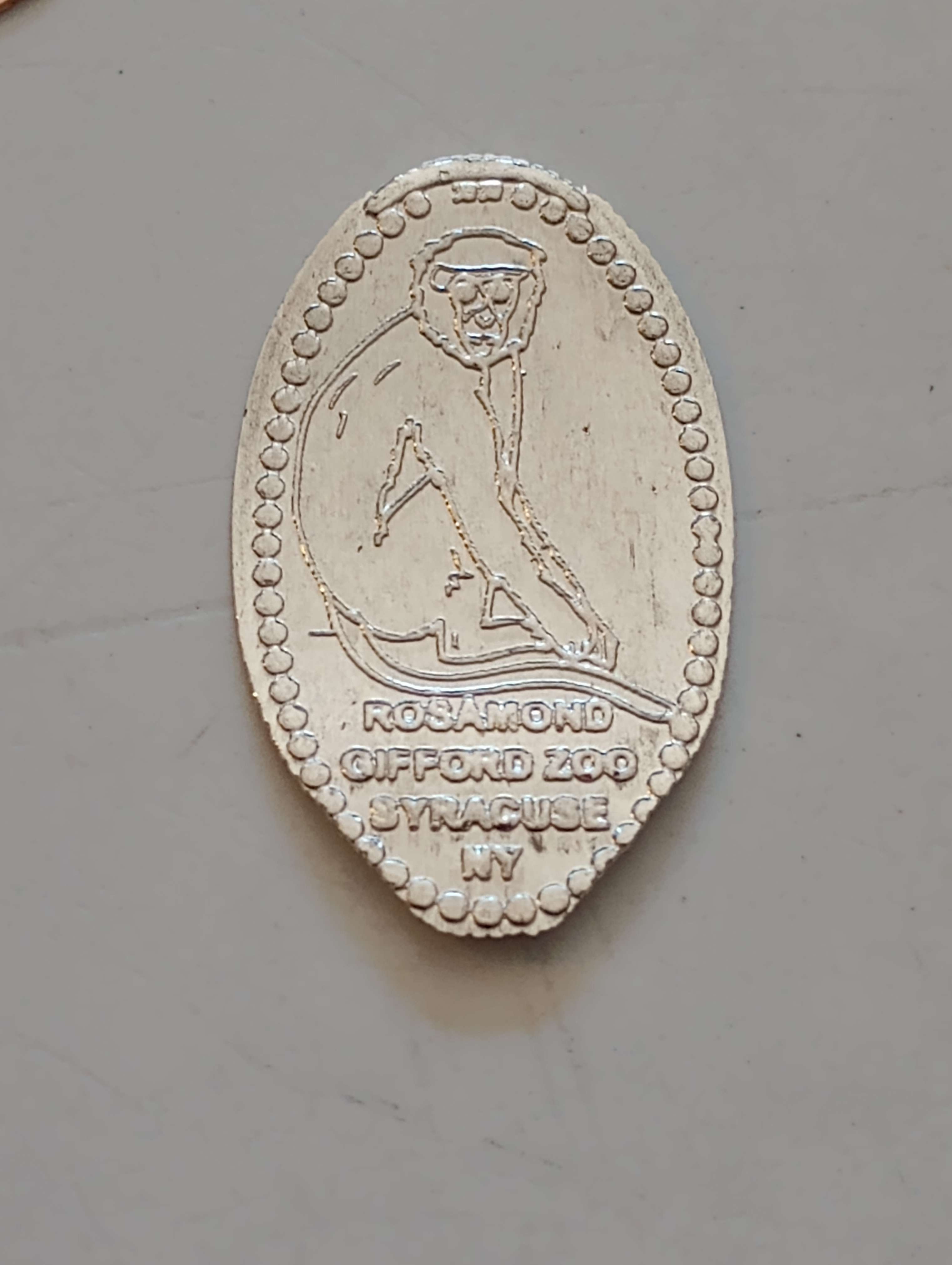 Rosamond-Gifford-Zoo-Penny-Machine-&-Medallion
