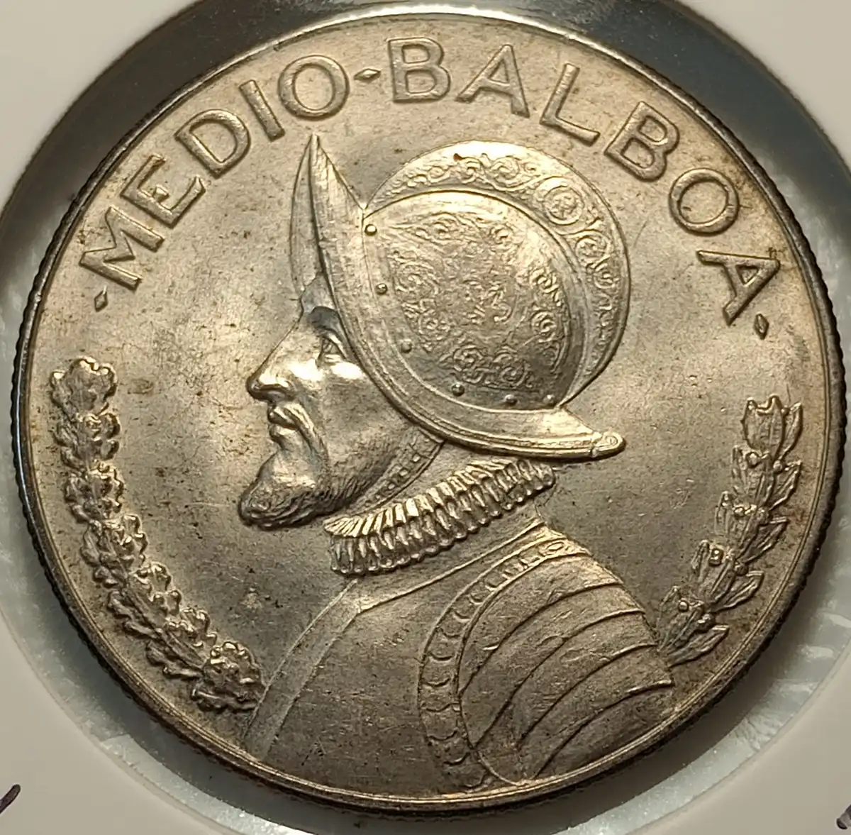 1932-Panama-1/2-Balboa