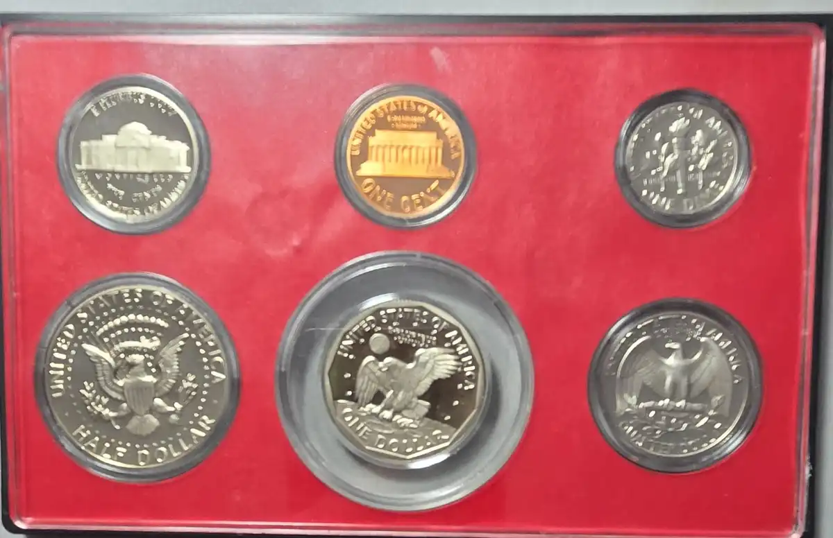 1979-Proof-Set-Has-Both-Type-1-And-Type-2-Coins