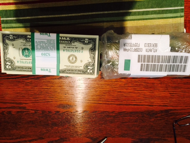 Surprise-In-Brick-Of-2-Dollar-Bills