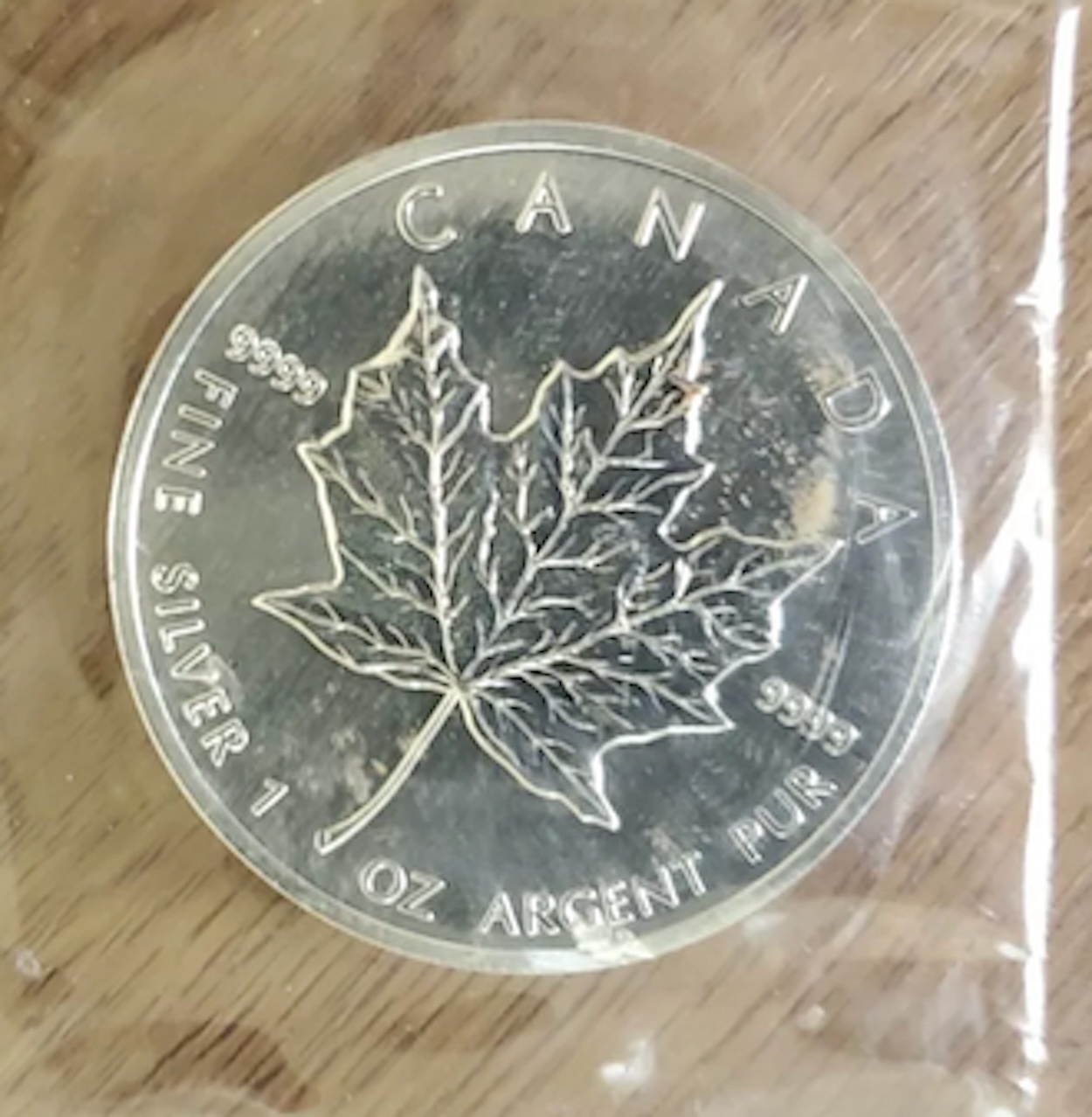 Discoloration-On-Sealed-Silver-Maple-Leaf
