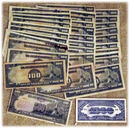 Some-Of-My-World-War-II-Japanese-Invasion-Money-To-Show