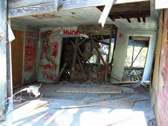 Found-Two-Old-Houses-And-Barns.-Have-A-Question