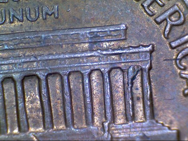 1969-D-Lincoln...die-Chip-Or-Die-Crack-Or-Both?