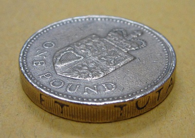 Fake-£1