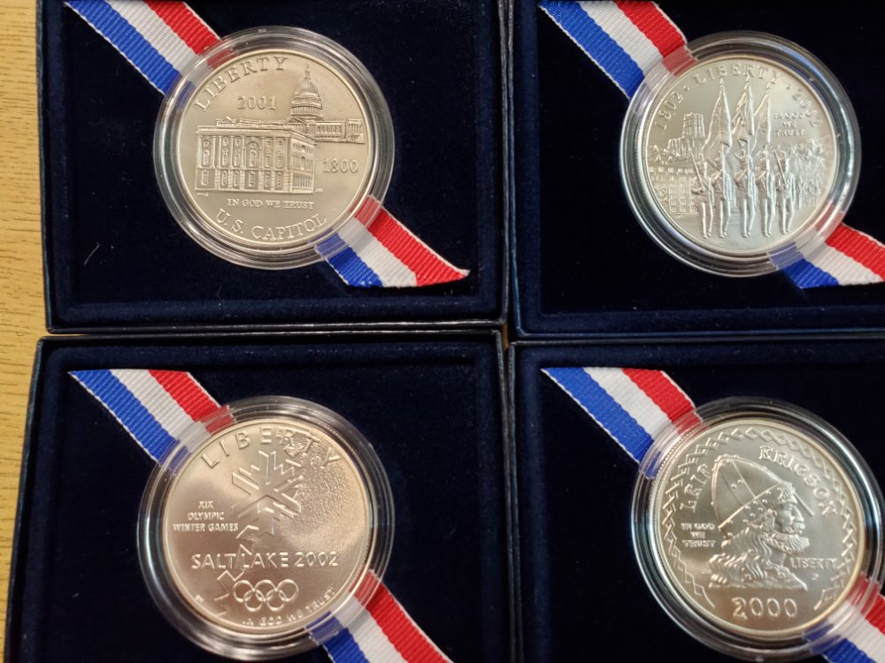 US--Modern-Commemorative-Pick-Ups.