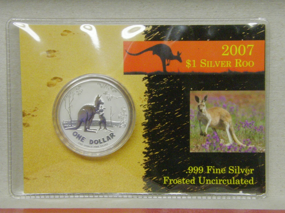 S2007-Frunc-Silver-$1-Kangaroo-By-Rolf-Harris.