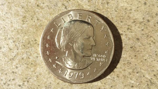 Help-Grading:-1979-SBA-$1-+-1974-D-Ike