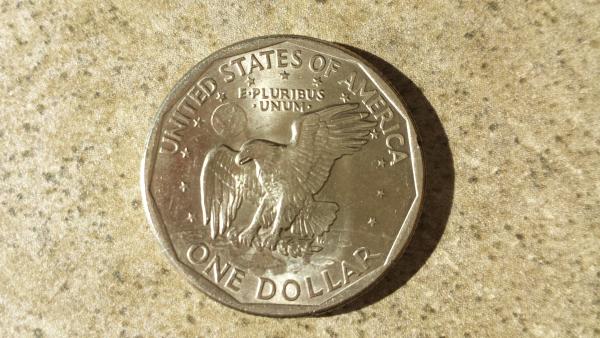 Help-Grading:-1979-SBA-$1-+-1974-D-Ike