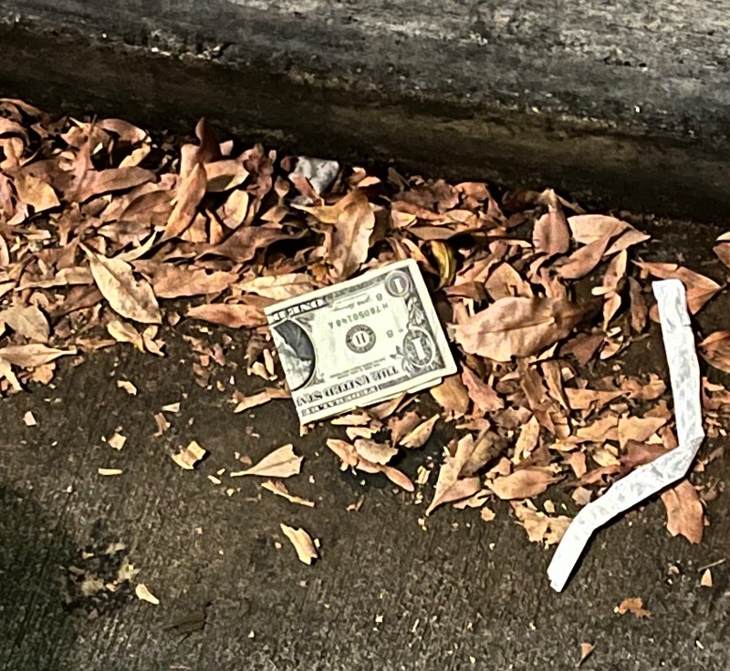 Post-Your-Stories-&-Pix-Of-Found-Money
