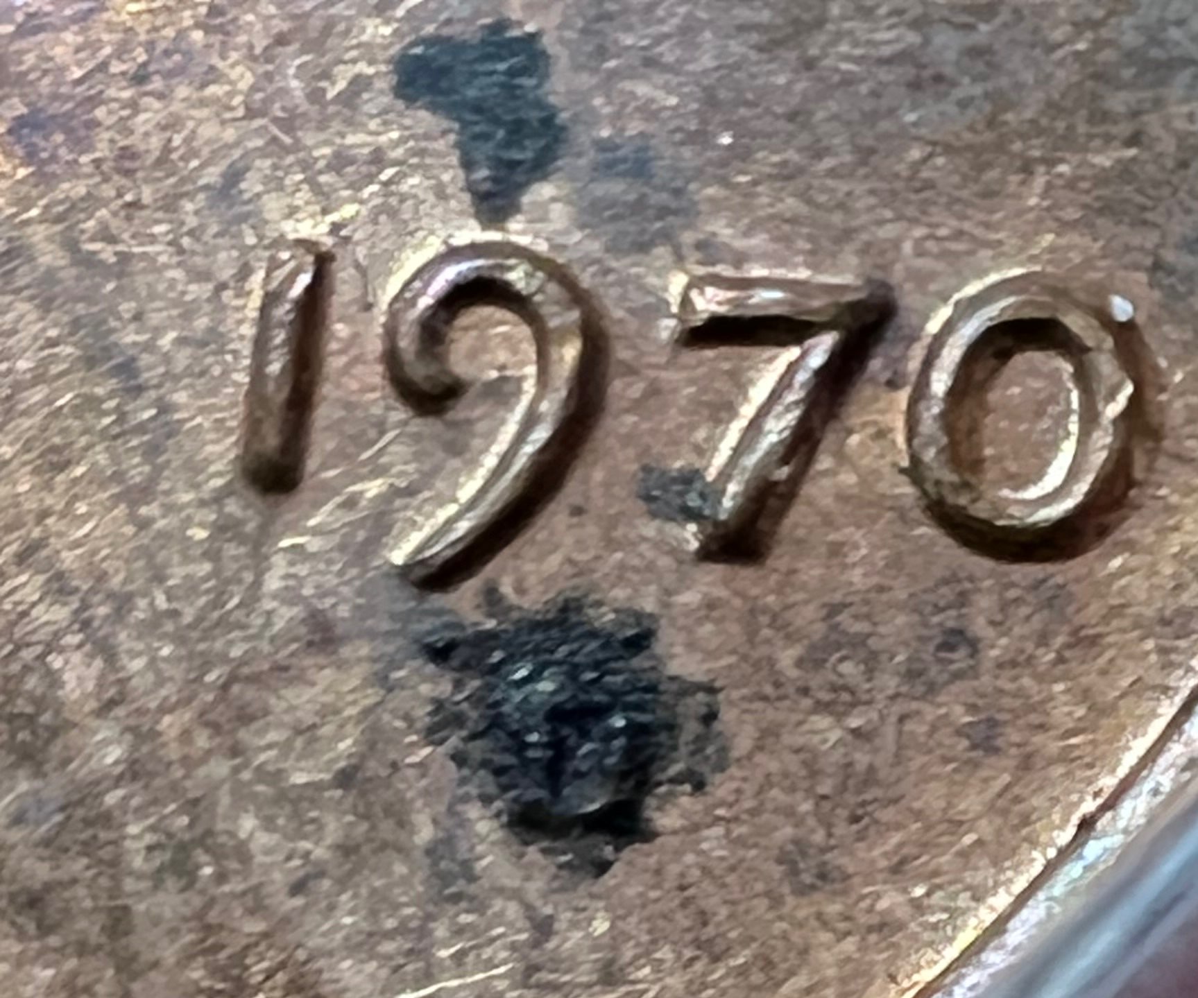 1970-D-Over-S-Lincoln-Memorial-Cent-Mint-Error?