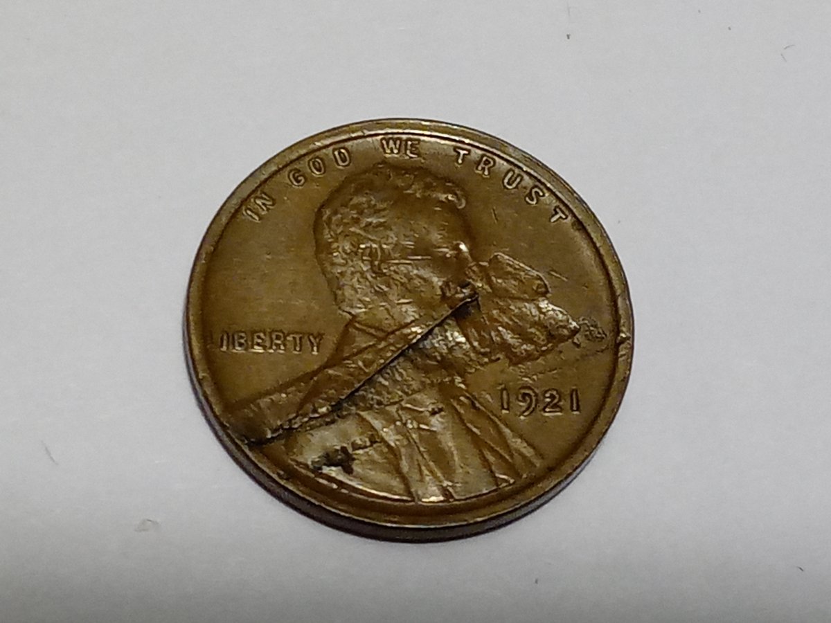 Large-Lamination-On-A-1921-Lincoln