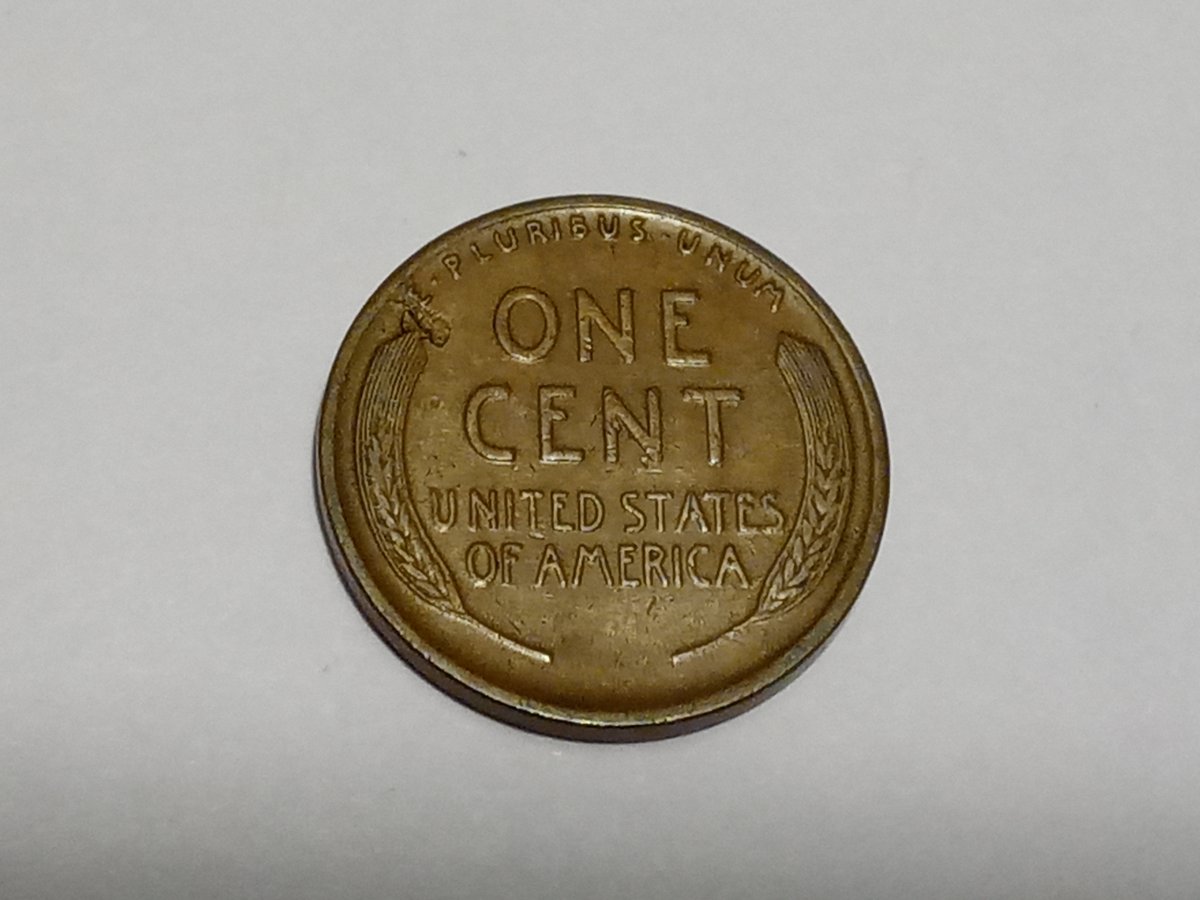 Large-Lamination-On-A-1921-Lincoln
