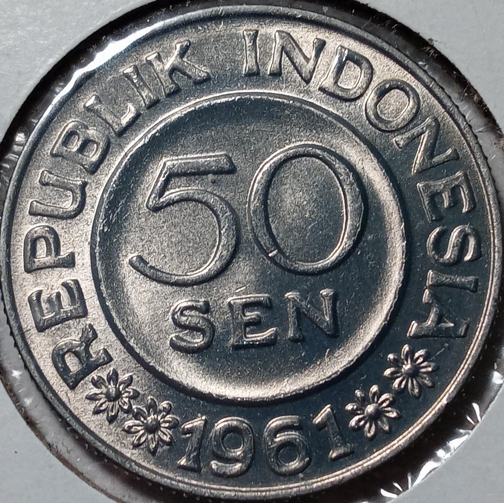 Around-The-World-With-Coins---A-Coin-Geography-Game