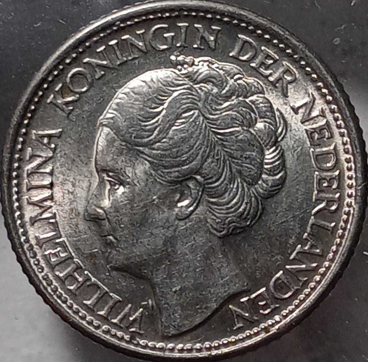 Around-The-World-With-Coins---A-Coin-Geography-Game