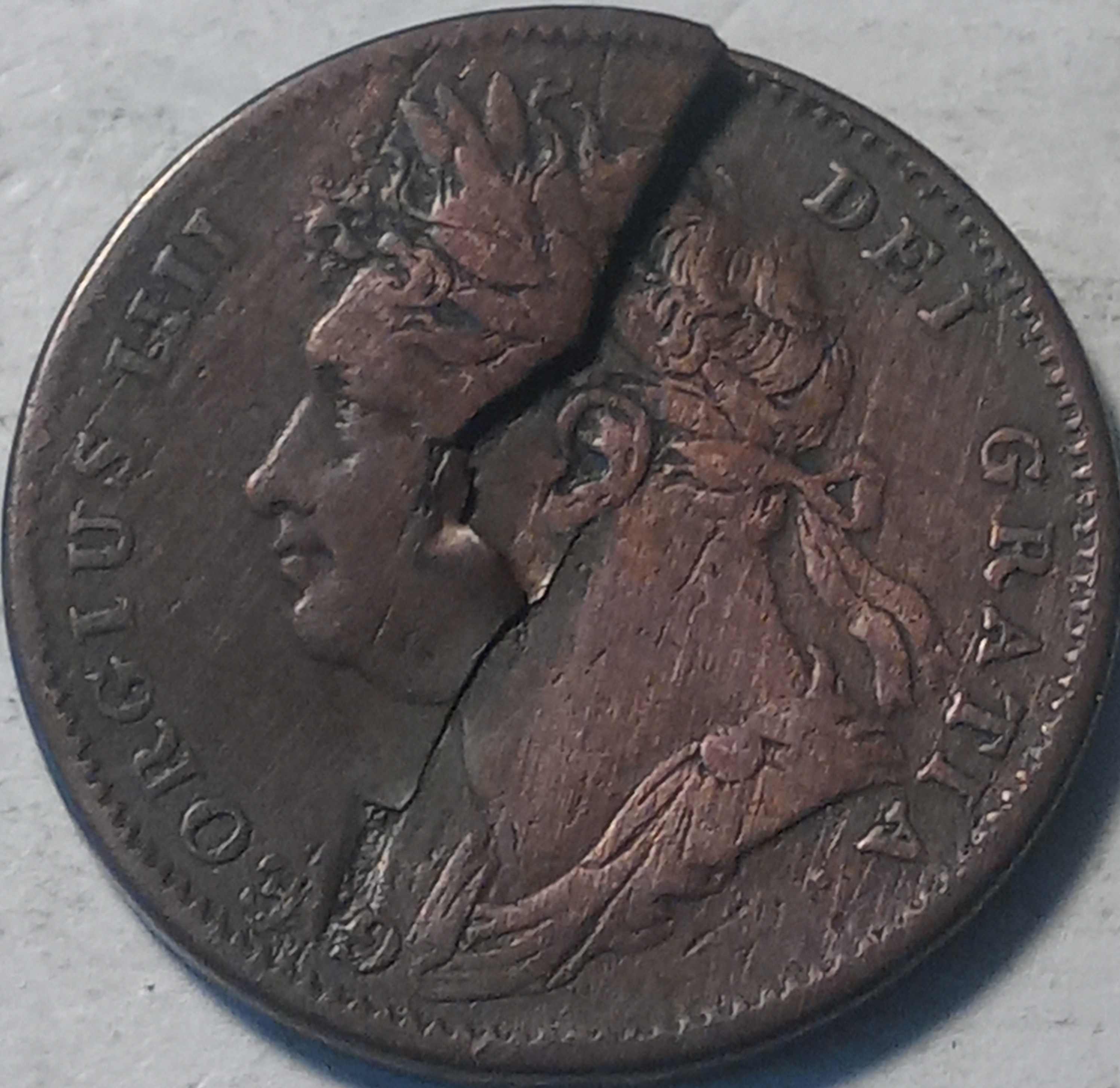 Major-Split-Planchet-Error-On-1822-British-Farthing