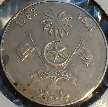 100-Coins-From-100-Different-Countries-In-100-Different-Years-Game-20th-Century-Edition