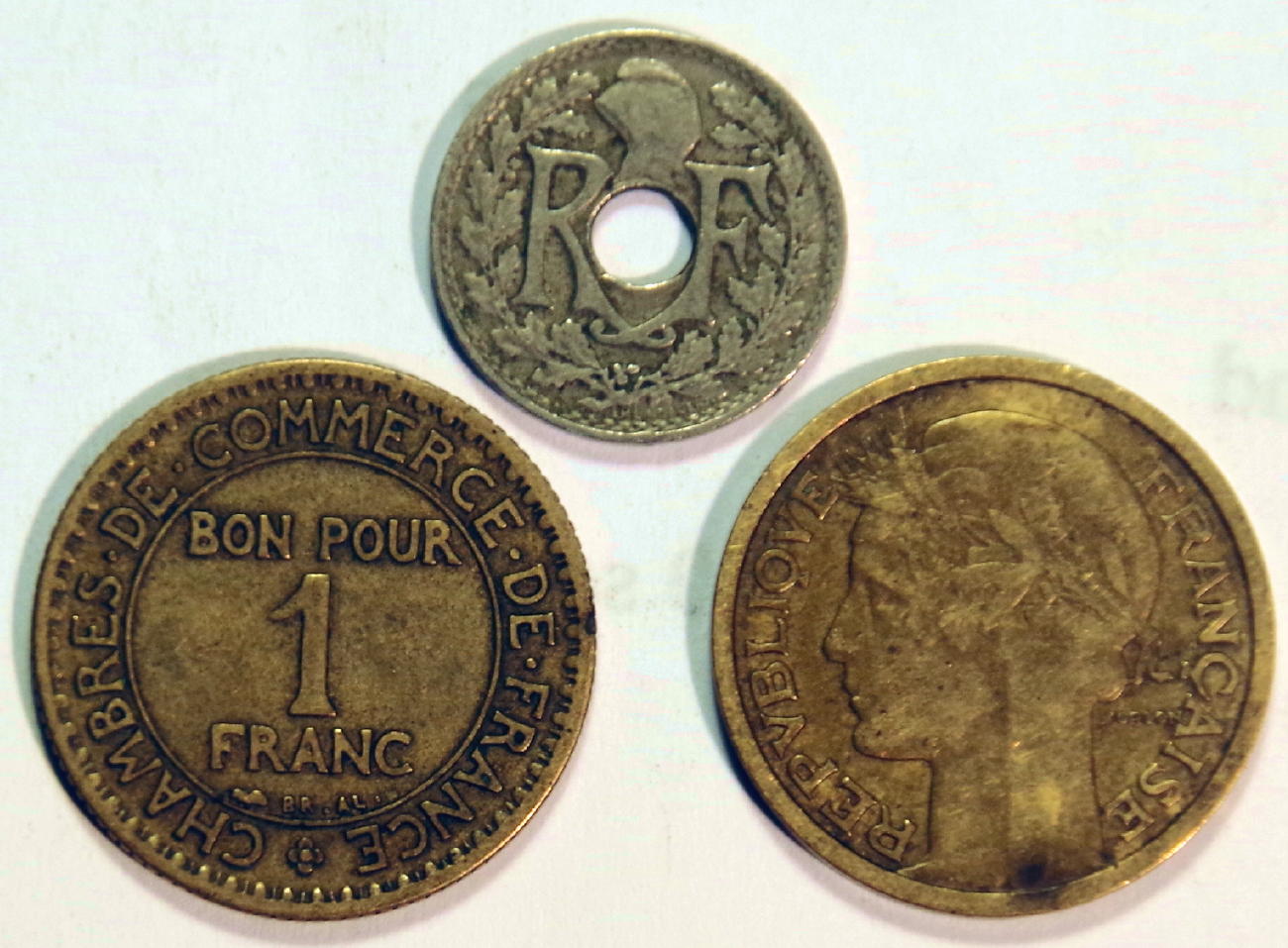 Around-The-World-With-Coins---A-Coin-Geography-Game