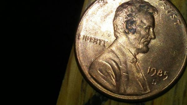 Is-There-Doubling-On-This-1985-Lincoln-Cent