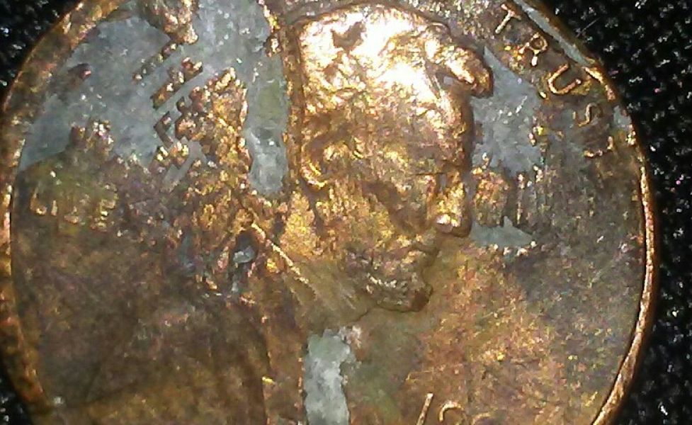 Can-Anyone-Tell-Me-Why-This-Penny-Is-Larger-Than-Others-And-Cant-Read-Date