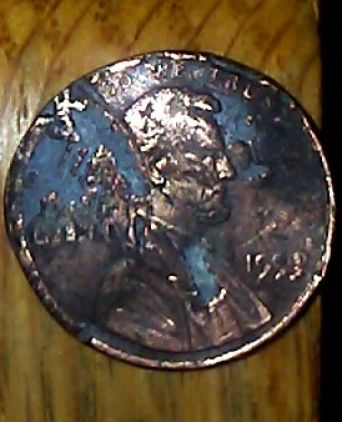 Can-Anyone-Tell-Me-Why-This-Penny-Is-Larger-Than-Others-And-Cant-Read-Date